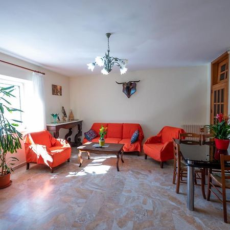 Agriturismo Caperroni Pescopagano Eksteriør billede